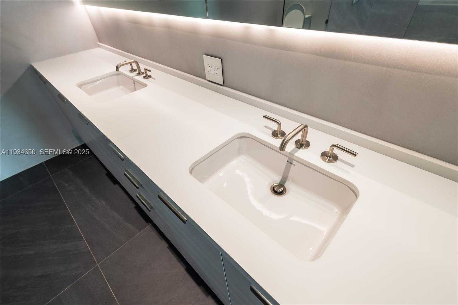 Small Image of 7934 WEST DR #1401, North Bay Village Number 8