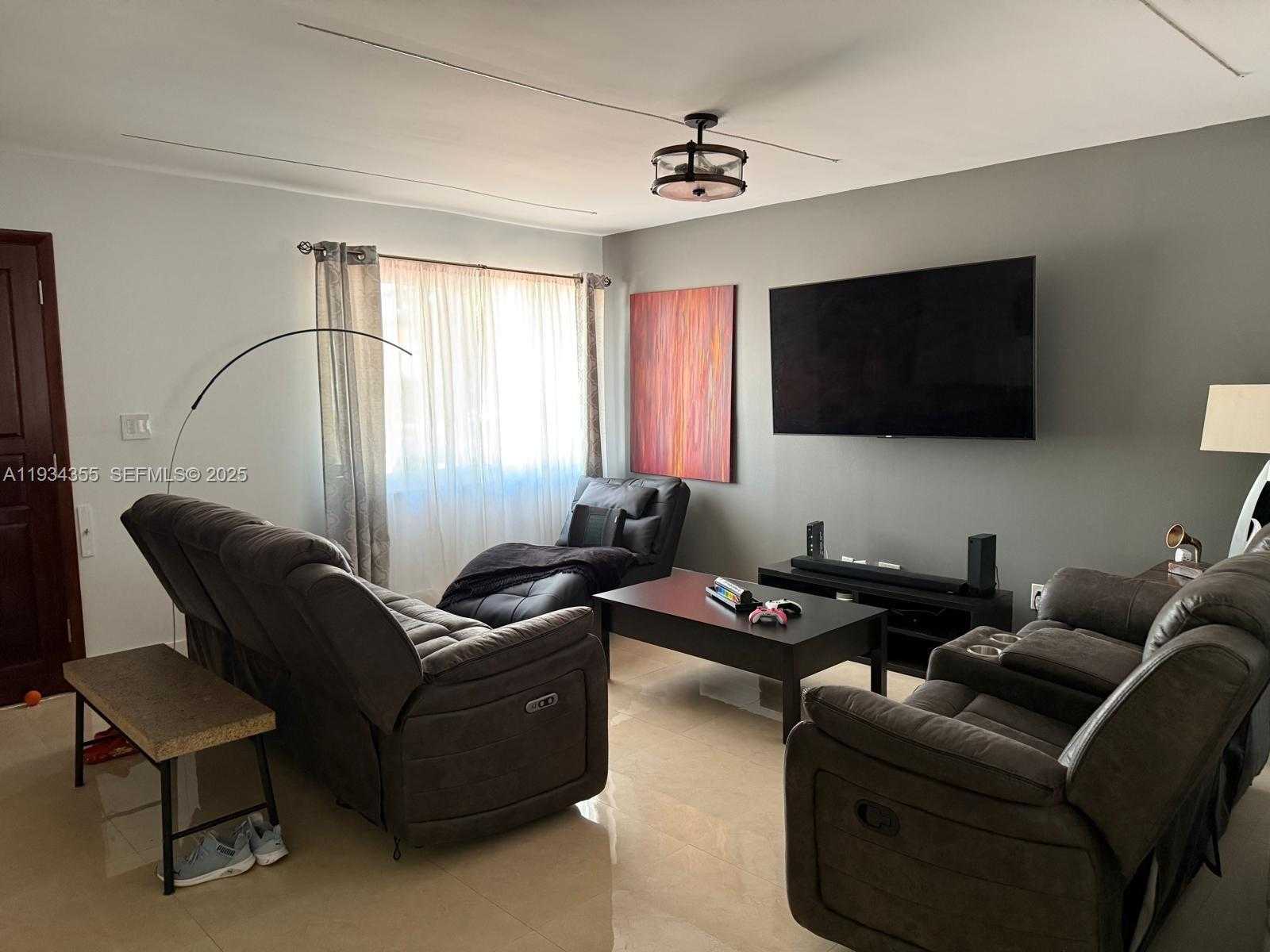 Small Image of 2430 SOUTH WEST 22ND TER, Miami Number 2