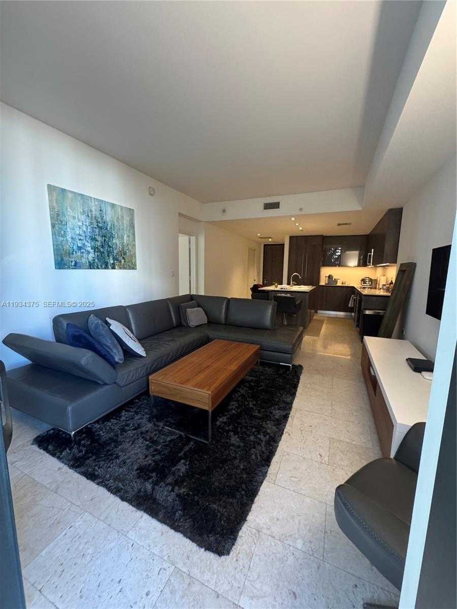 Small Image of 88 SOUTH WEST 7TH ST #805, Miami Number 4