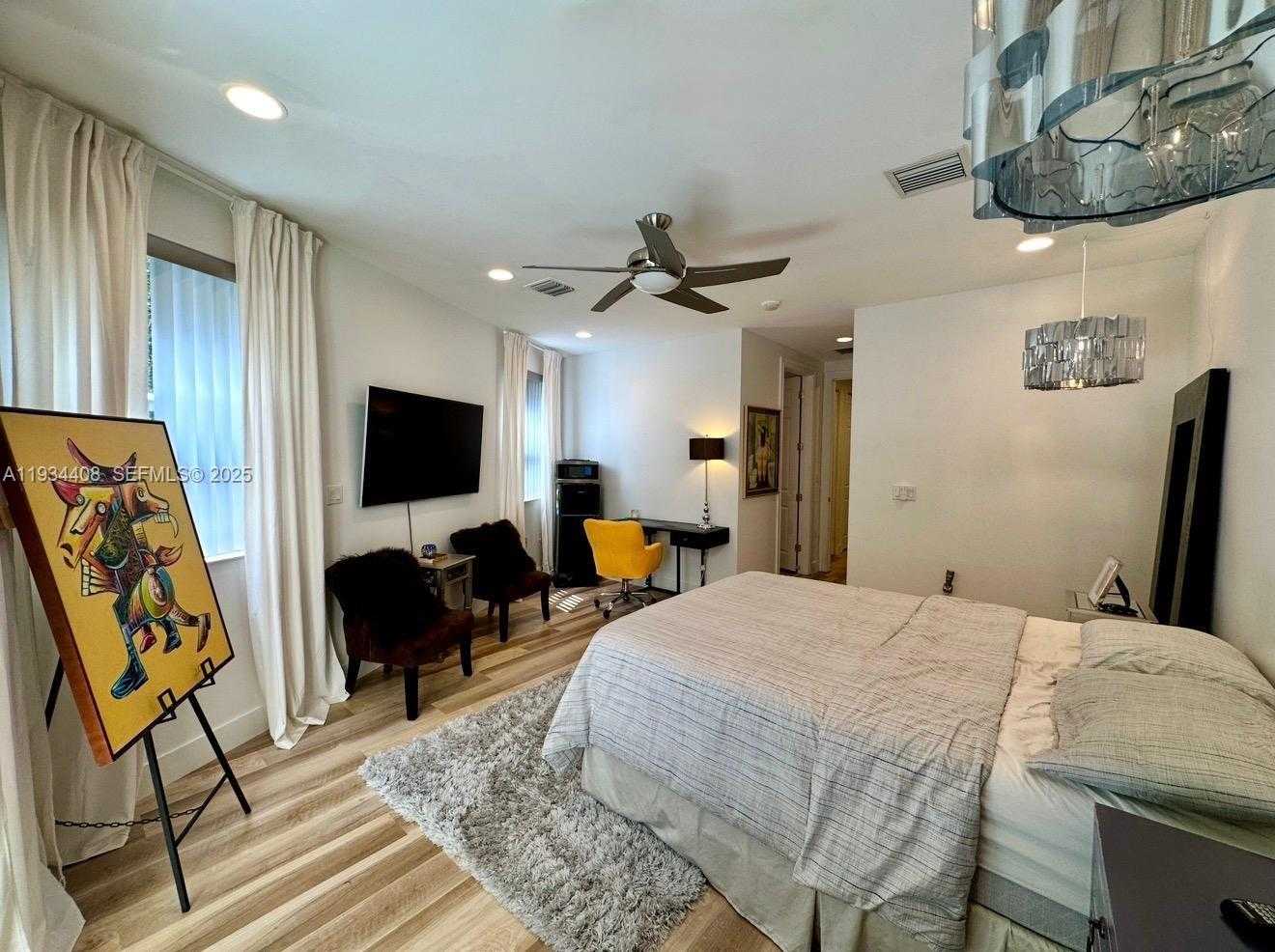 Small Image of 407 SOUTH WEST 5TH ST, Fort Lauderdale Number 15