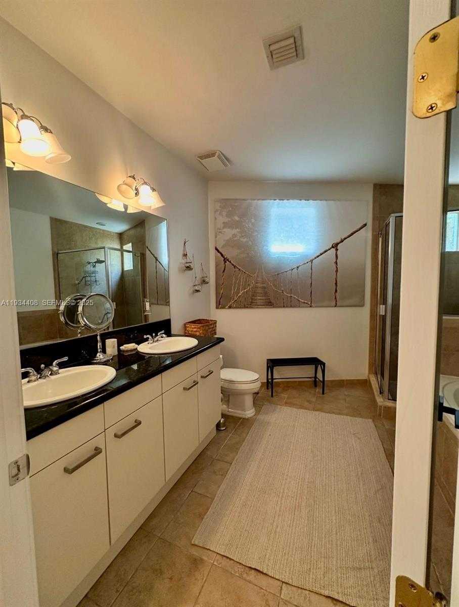 Small Image of 407 SOUTH WEST 5TH ST, Fort Lauderdale Number 17