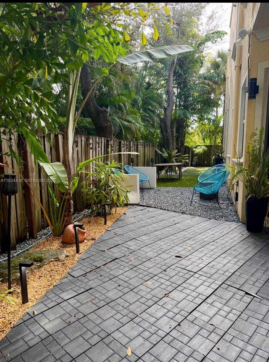 Small Image of 407 SOUTH WEST 5TH ST, Fort Lauderdale Number 25