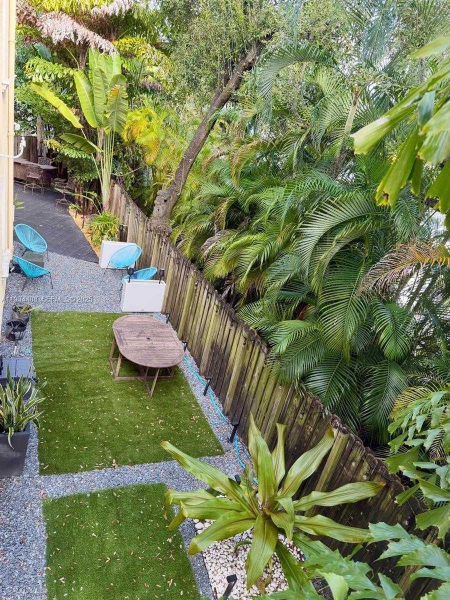 Small Image of 407 SOUTH WEST 5TH ST, Fort Lauderdale Number 27