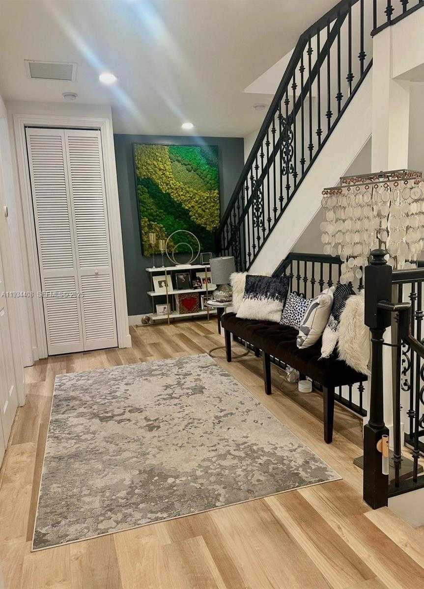 Small Image of 407 SOUTH WEST 5TH ST, Fort Lauderdale Number 9