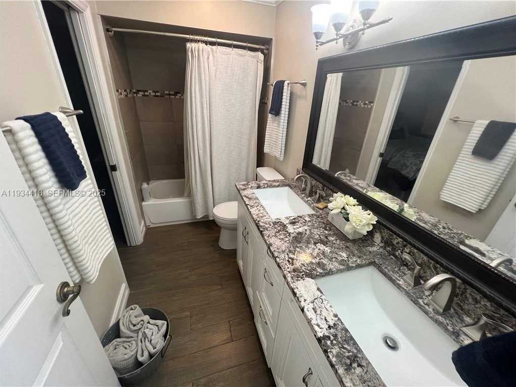 Imagen de Pequeño Objeto