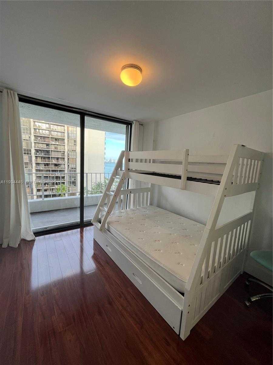 Small Image of 200 SOUTH EAST 15TH RD #11I, Miami Number 6