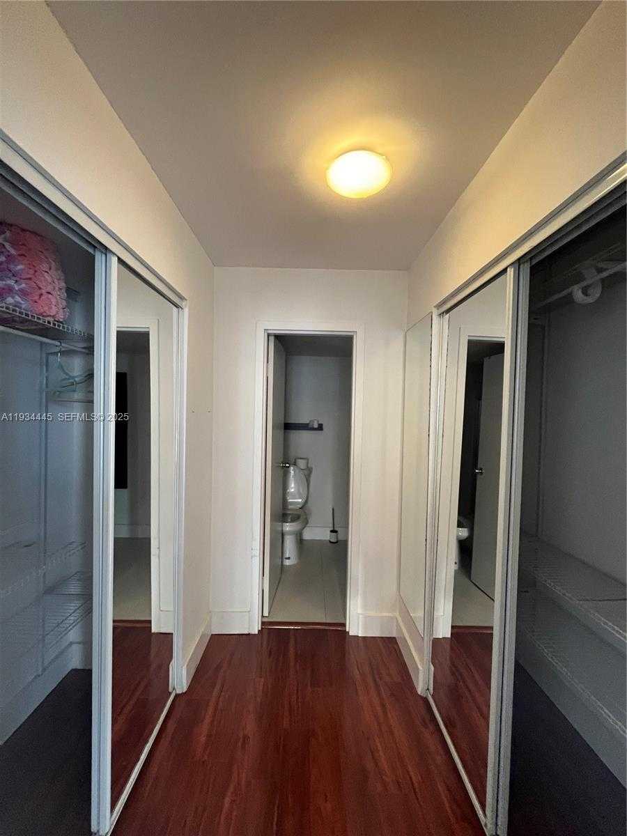 Small Image of 200 SOUTH EAST 15TH RD #11I, Miami Number 8