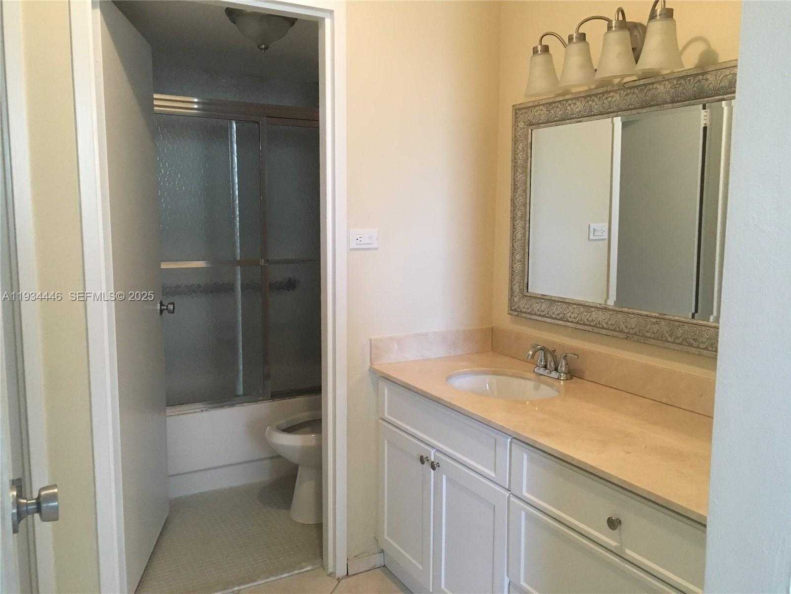 Small Image of 9225 COLLINS AVE #305, Surfside Number 5