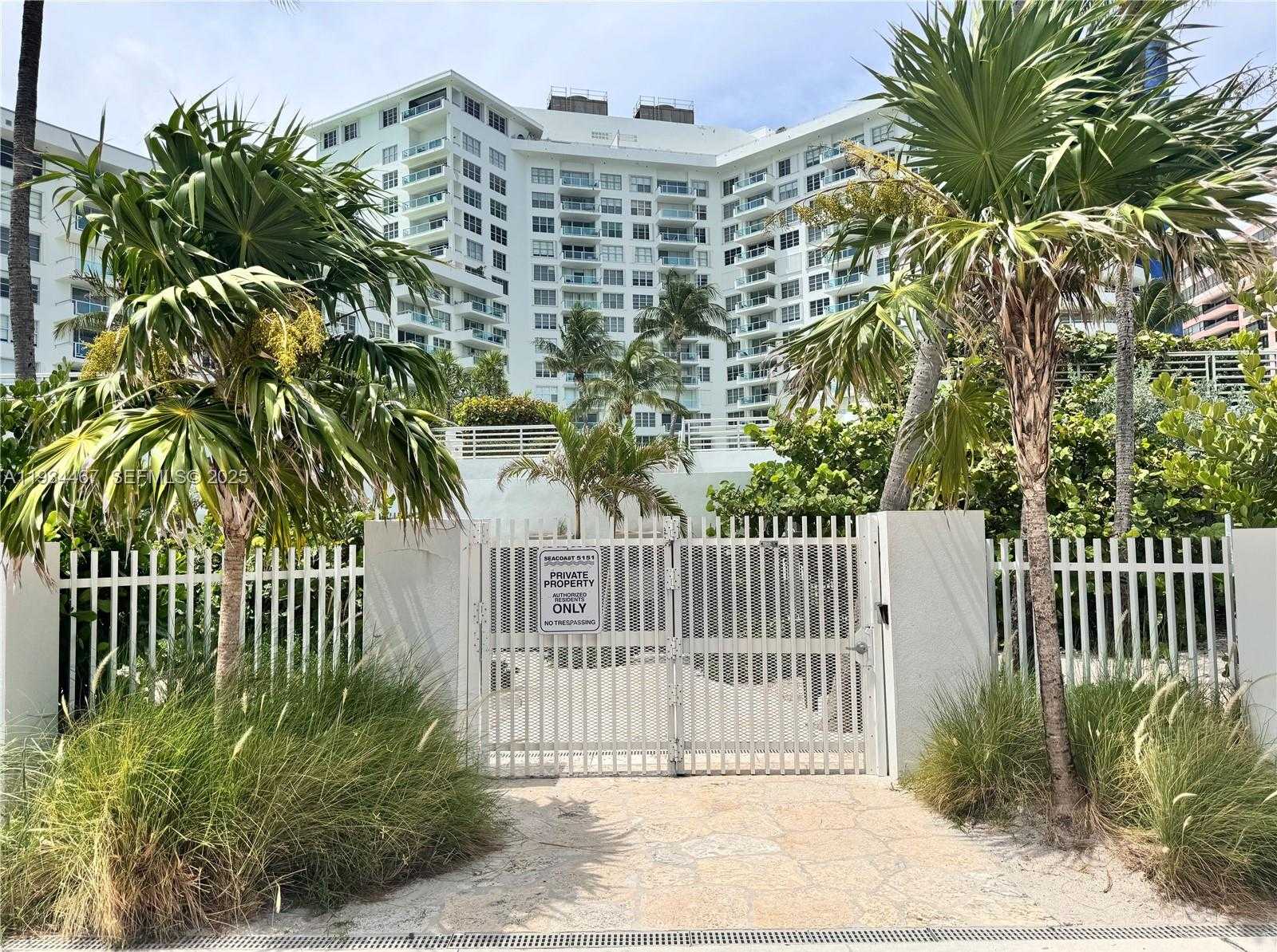 Small Image of 5161 COLLINS AVE #916, Miami Beach Number 32