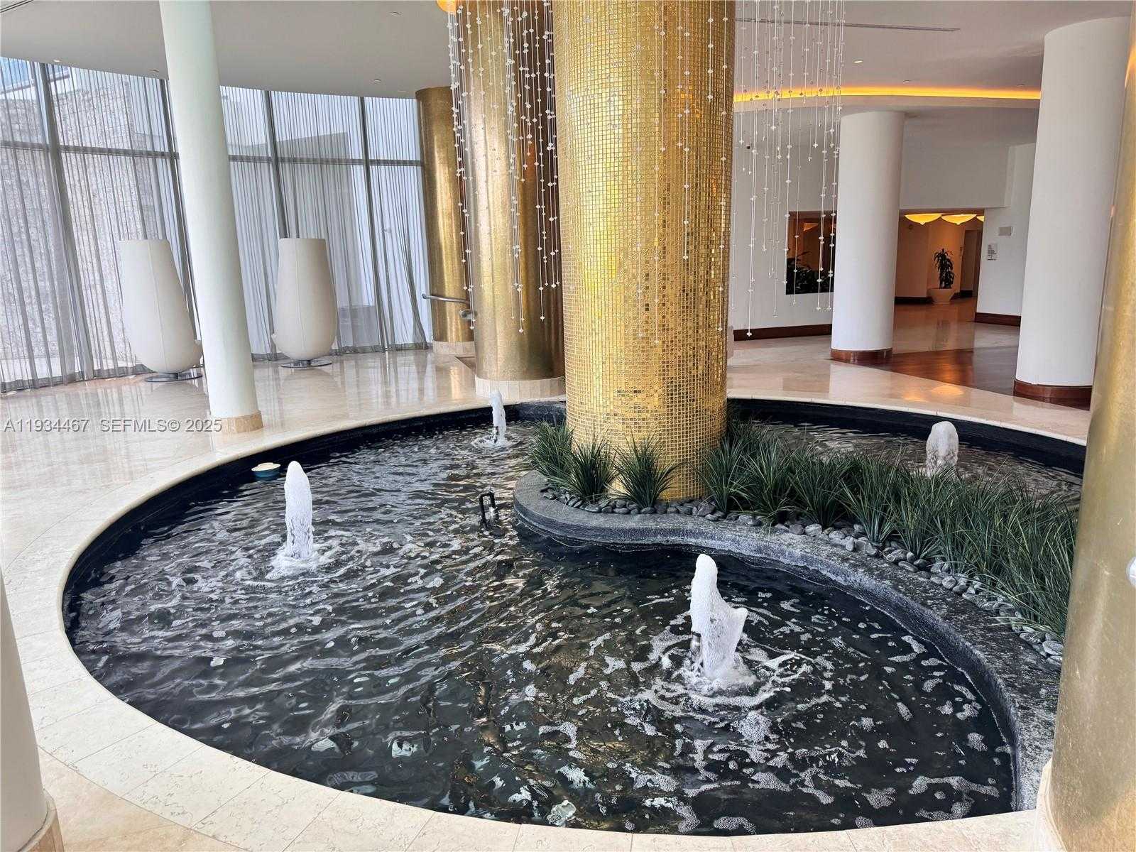 Small Image of 5161 COLLINS AVE #916, Miami Beach Number 51