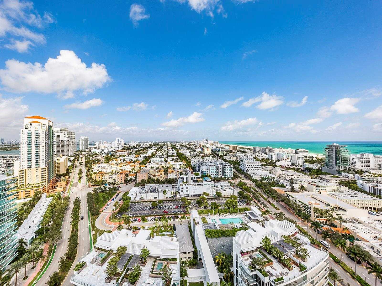 Small Image of 800 SOUTH POINTE DR #2103, Miami Beach Number 21