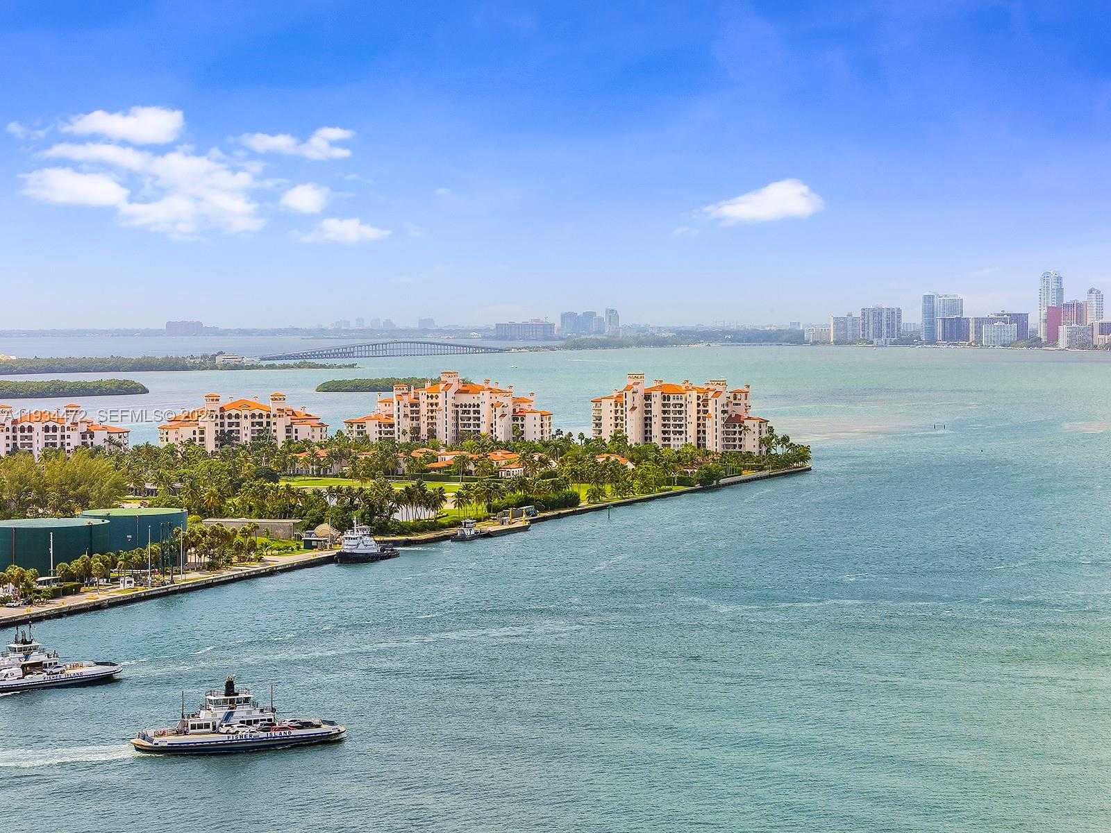 Small Image of 800 SOUTH POINTE DR #2103, Miami Beach Number 9