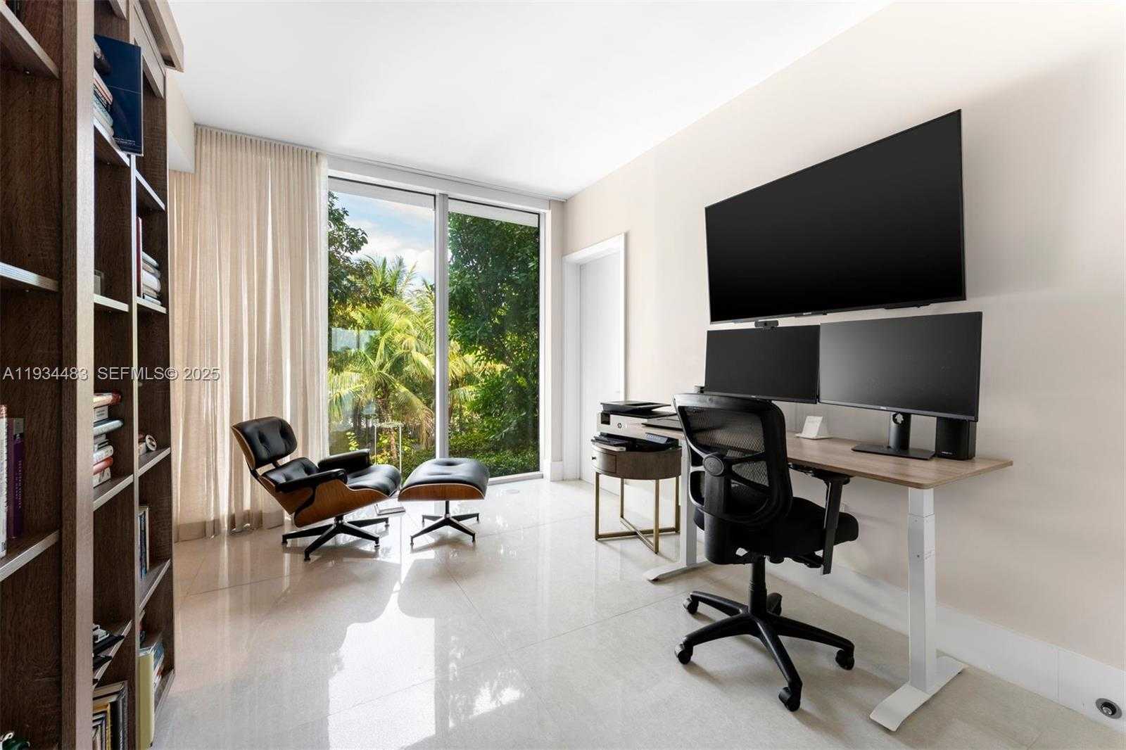 Small Image of 1 COLLINS AVE #308, Miami Beach Number 20