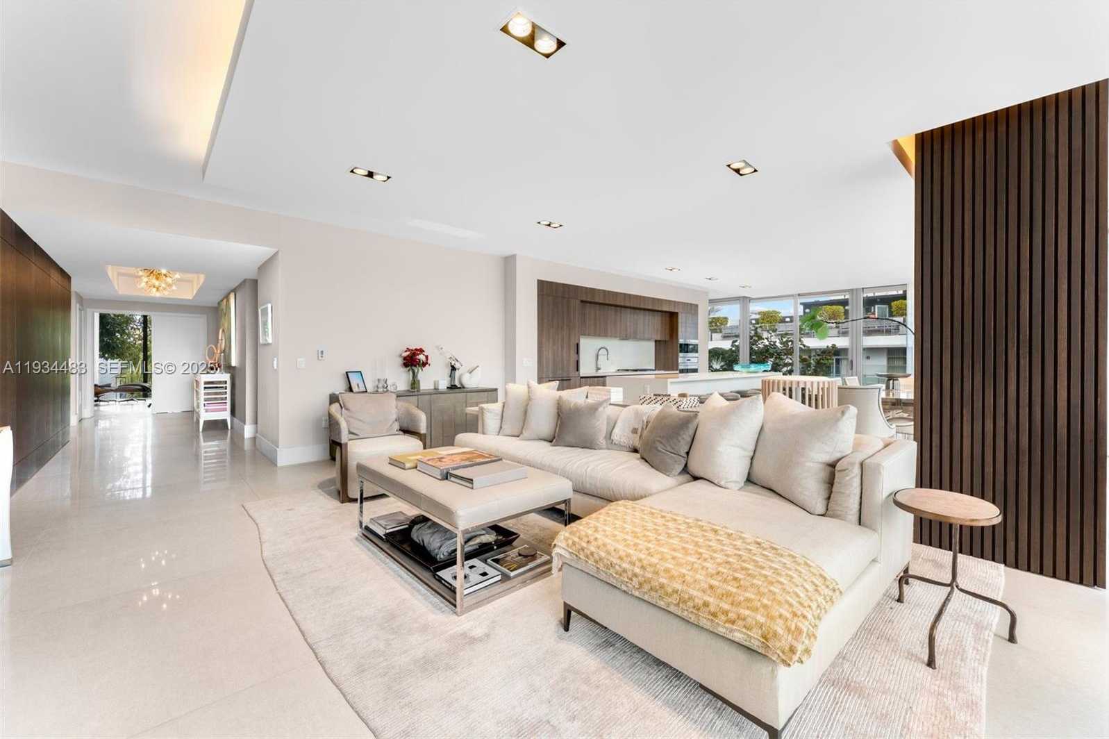 Small Image of 1 COLLINS AVE #308, Miami Beach Number 3