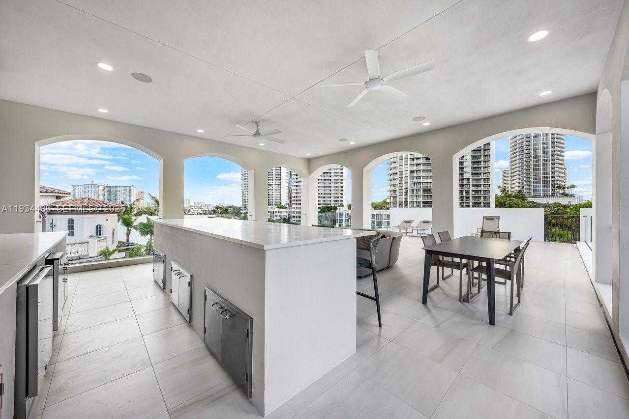 Small Image of 3912 ISLAND ESTATES DR, Aventura Number 58