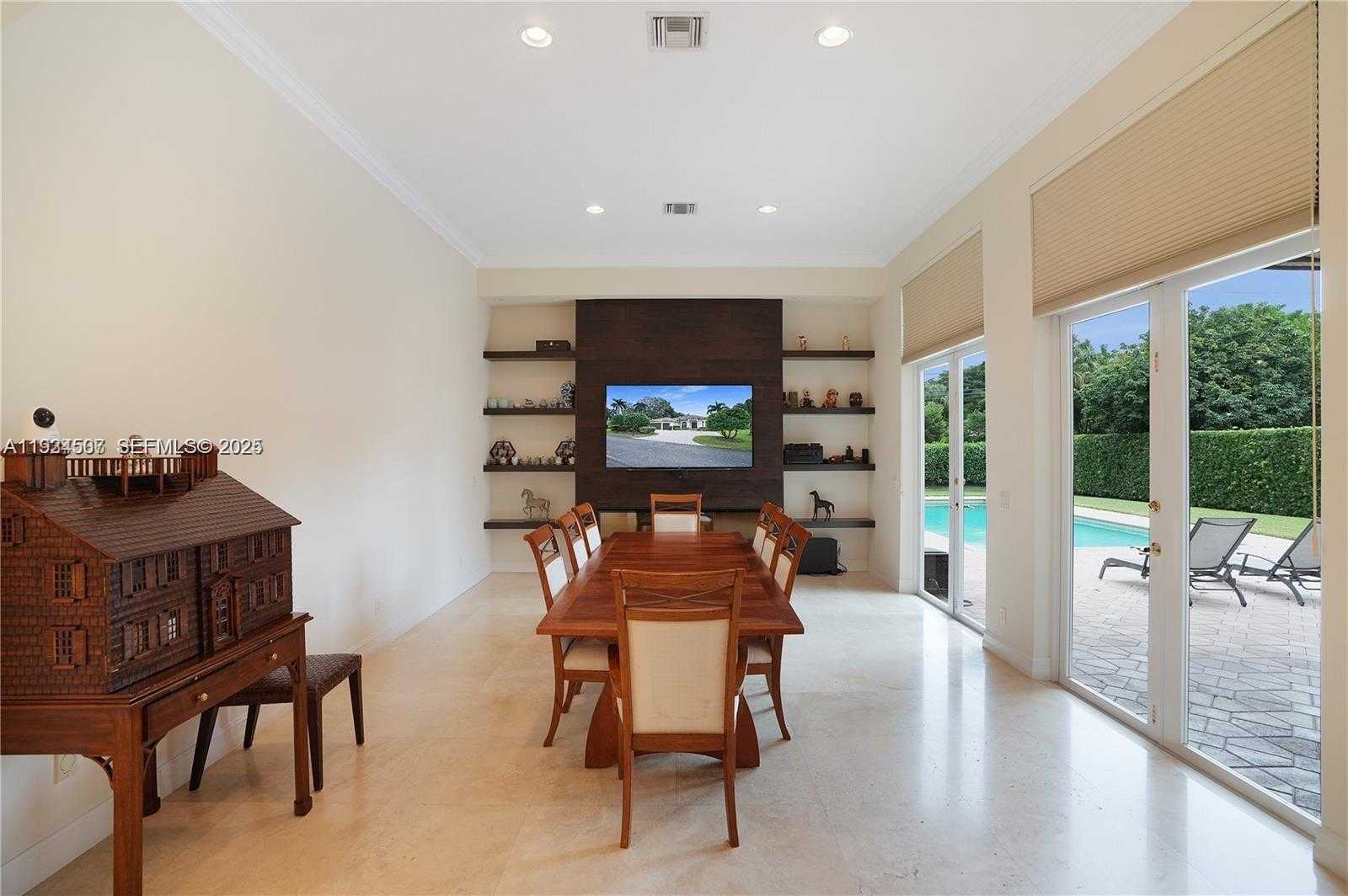 Small Image of 11242 SOUTH WEST 25TH CT, Davie Number 6