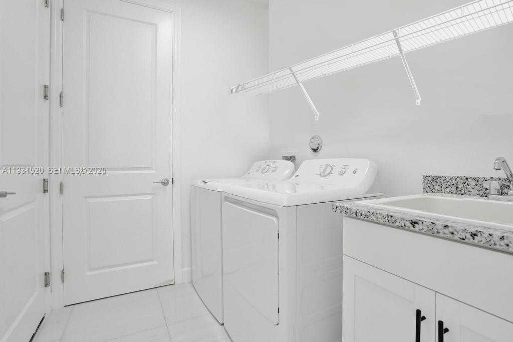 Small Image of 19594 BROAD SHORE WALK #19594, Loxahatchee Number 13