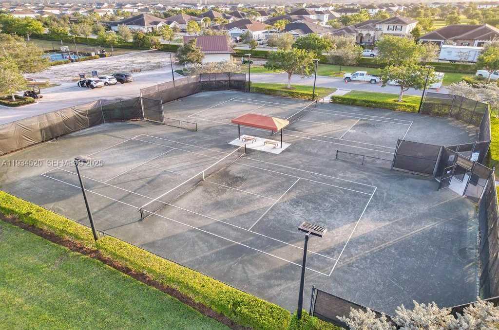 Small Image of 19594 BROAD SHORE WALK #19594, Loxahatchee Number 40