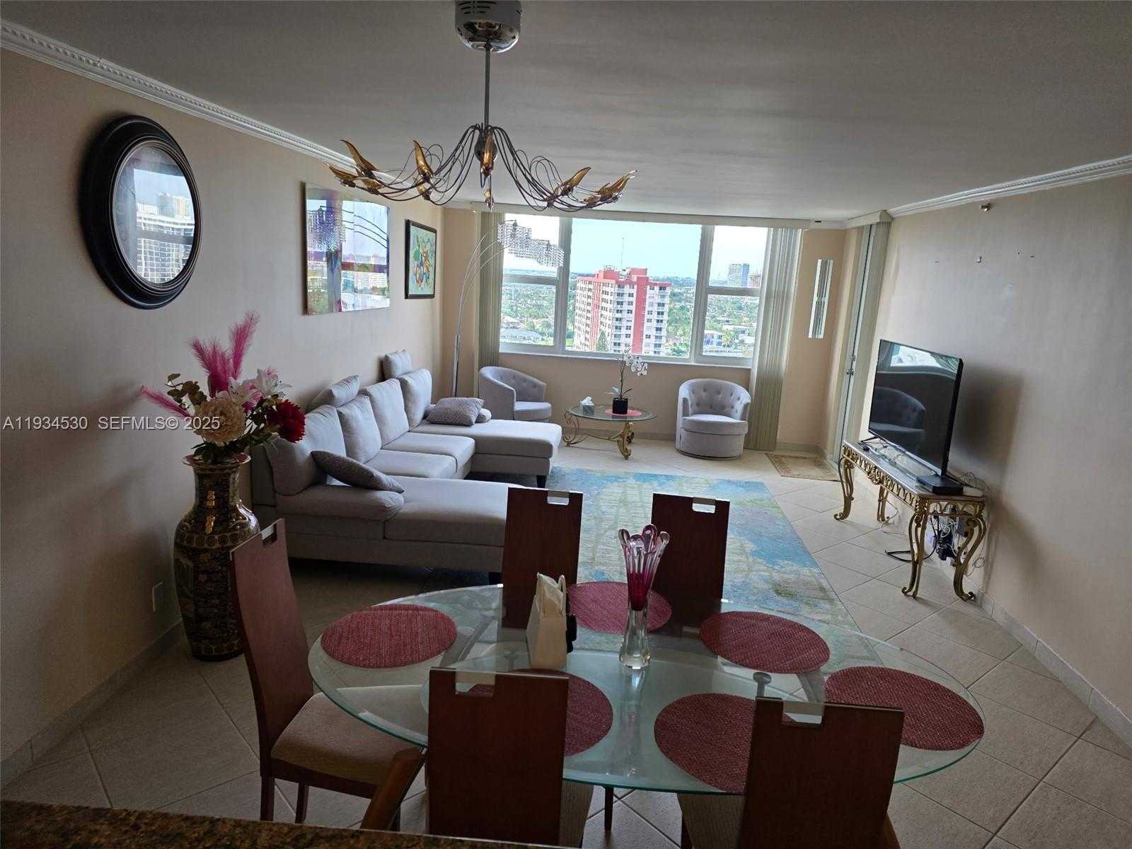 Small Image of 3180 SOUTH OCEAN DR #1617, Hallandale Beach Number 9