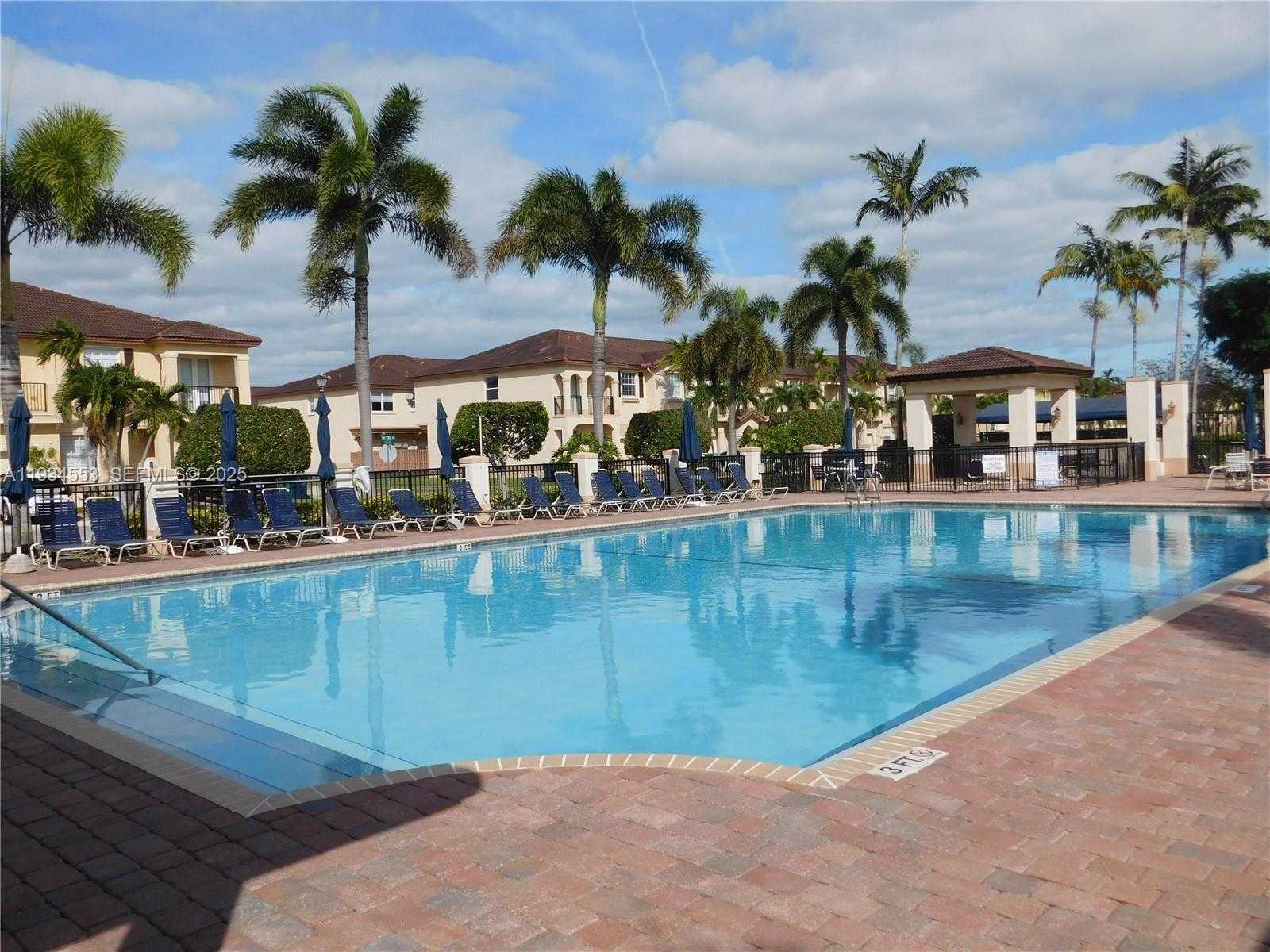 Small Image of Miami Number 14