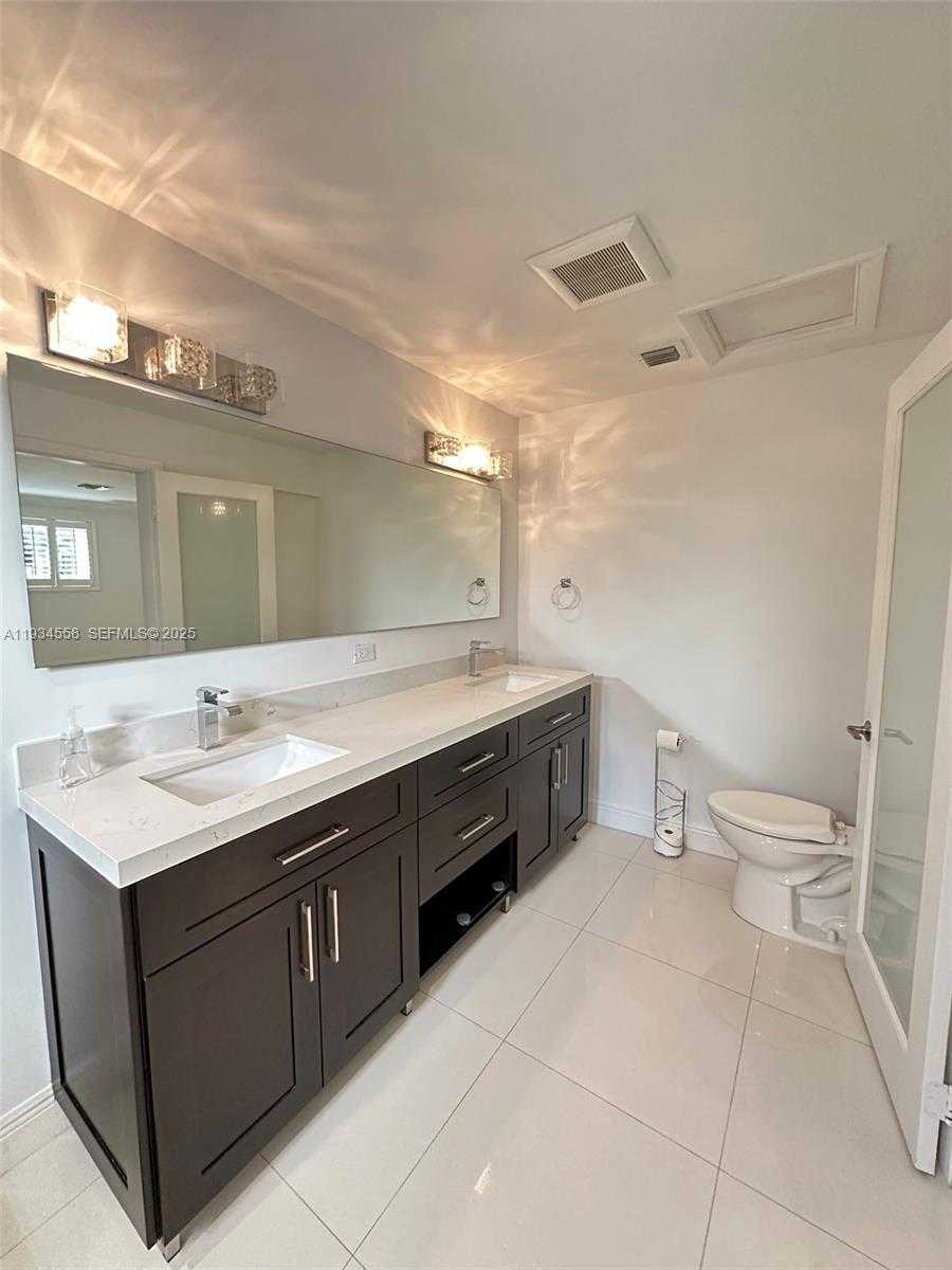 Small Image of 7535 SOUTH WEST 117 ST, Pinecrest Number 18