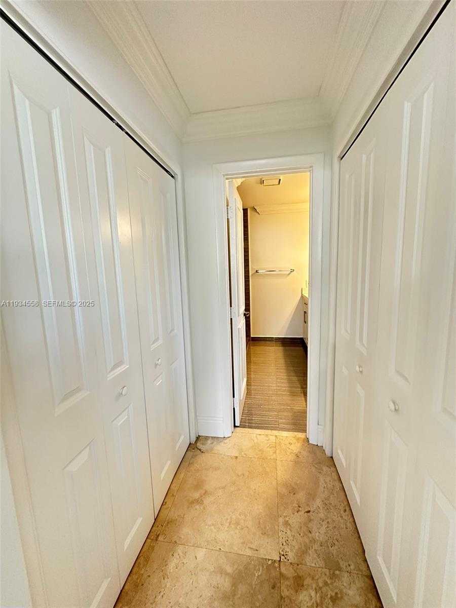 Small Image of 7535 SOUTH WEST 117 ST, Pinecrest Number 21