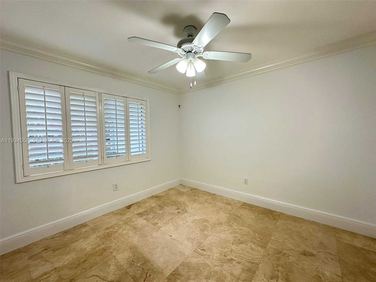 Small Image of 7535 SOUTH WEST 117 ST, Pinecrest Number 24