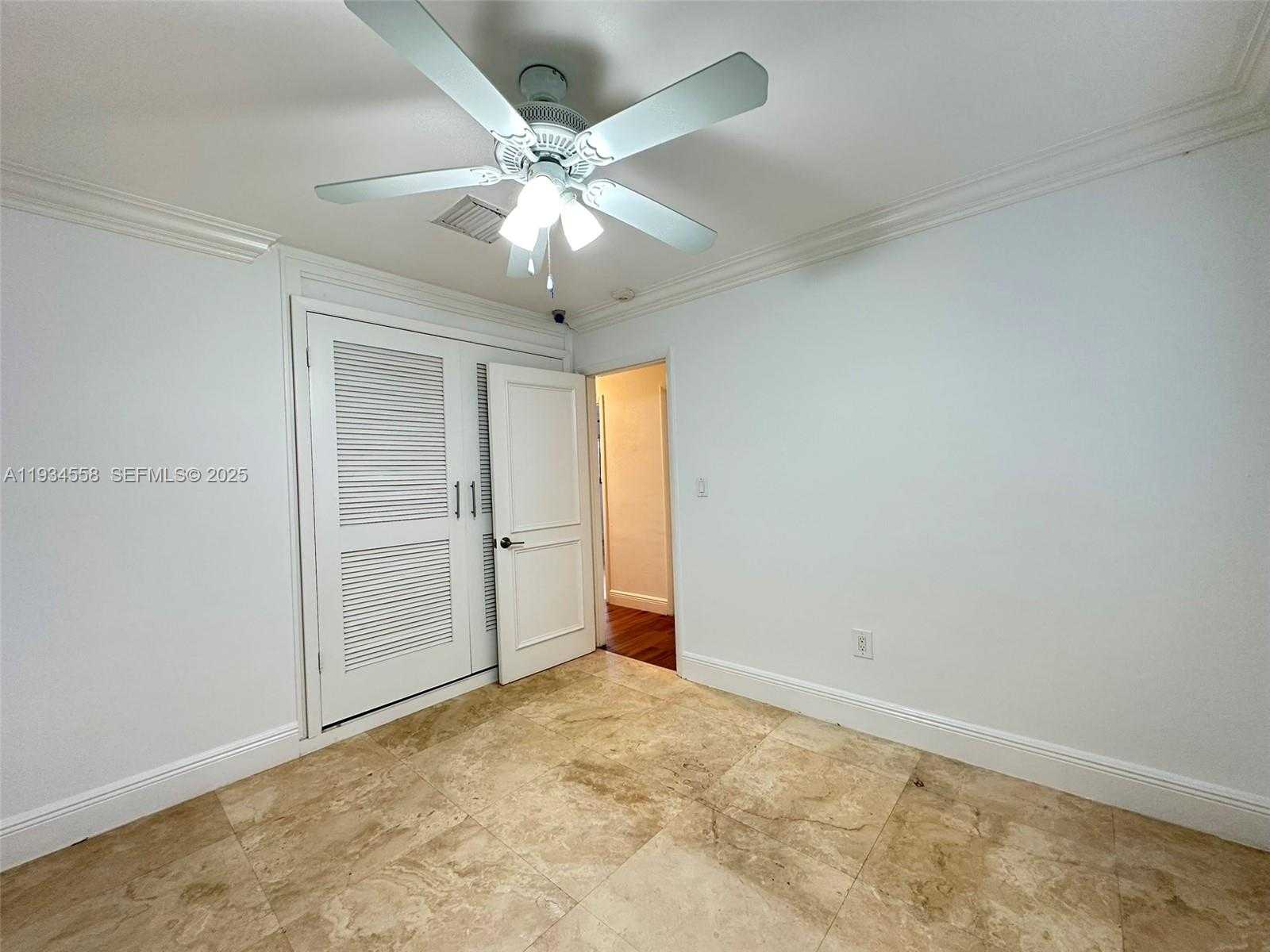 Small Image of 7535 SOUTH WEST 117 ST, Pinecrest Number 25