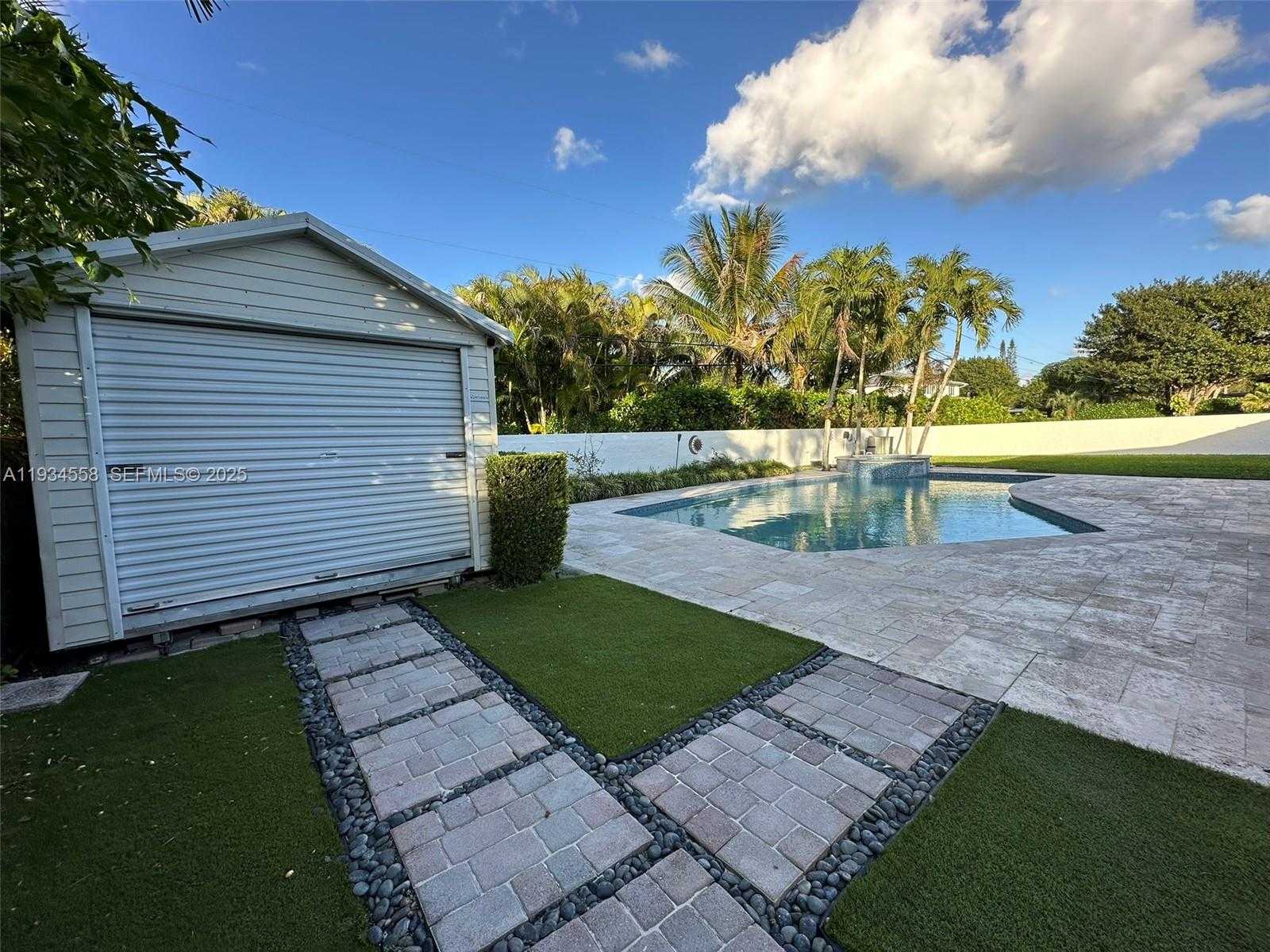 Small Image of 7535 SOUTH WEST 117 ST, Pinecrest Number 33