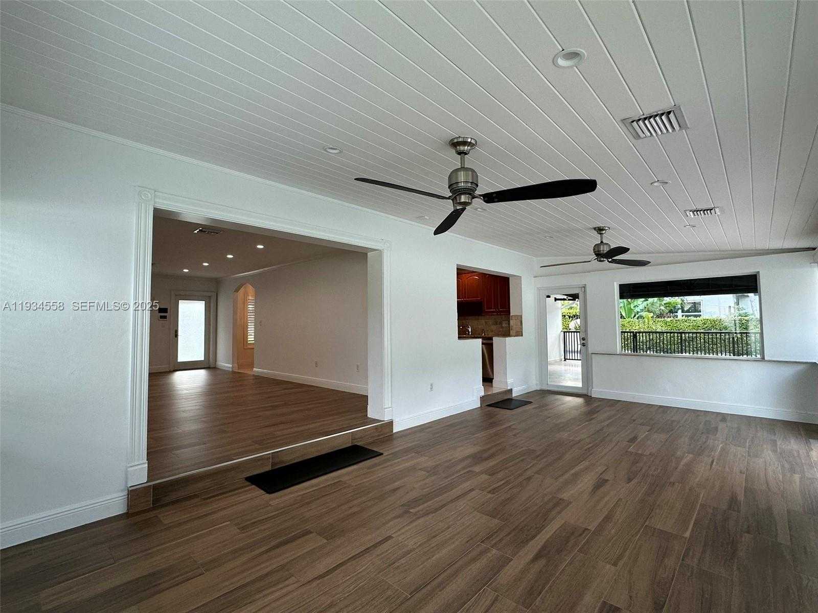 Small Image of 7535 SOUTH WEST 117 ST, Pinecrest Number 9