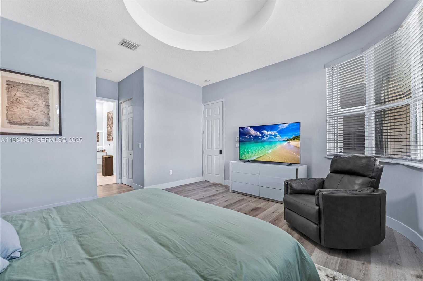 Small Image of 5046 SOUTH WEST 162ND AVE, Miramar Number 11