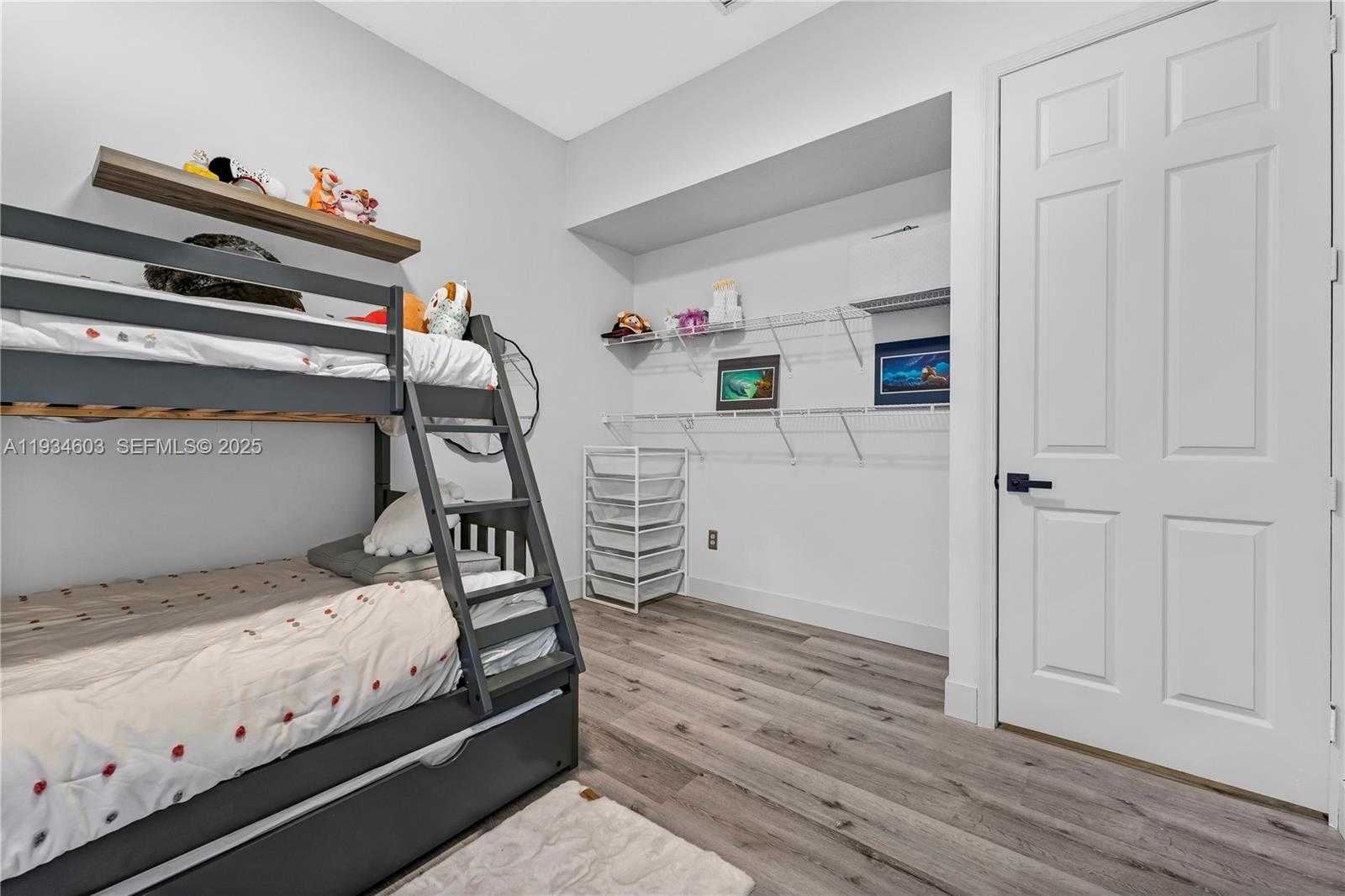 Small Image of 5046 SOUTH WEST 162ND AVE, Miramar Number 16