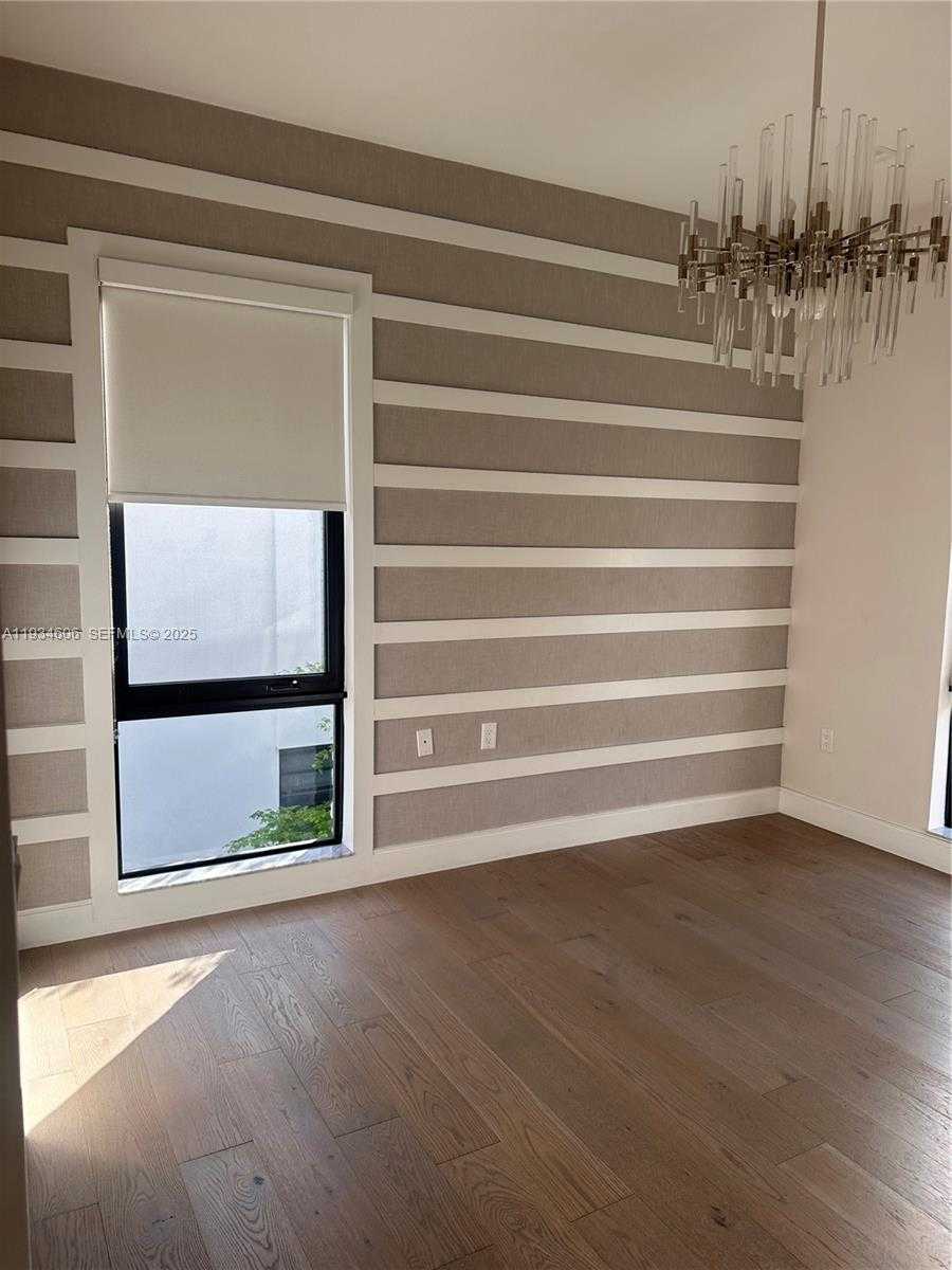 Small Image of 8231 NORTH WEST 48TH ST #8231, Doral Number 11