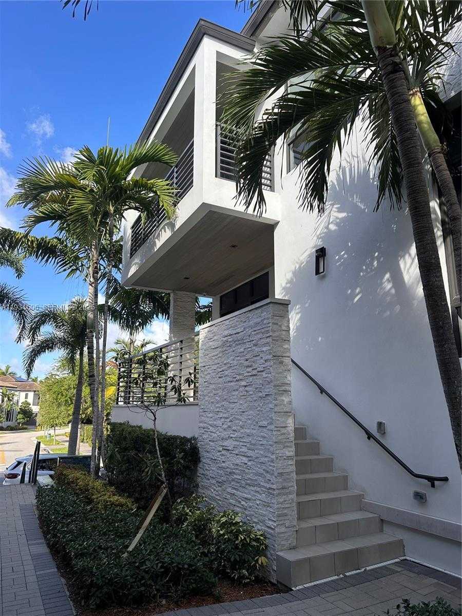 Small Image of 8231 NORTH WEST 48TH ST #8231, Doral Number 14