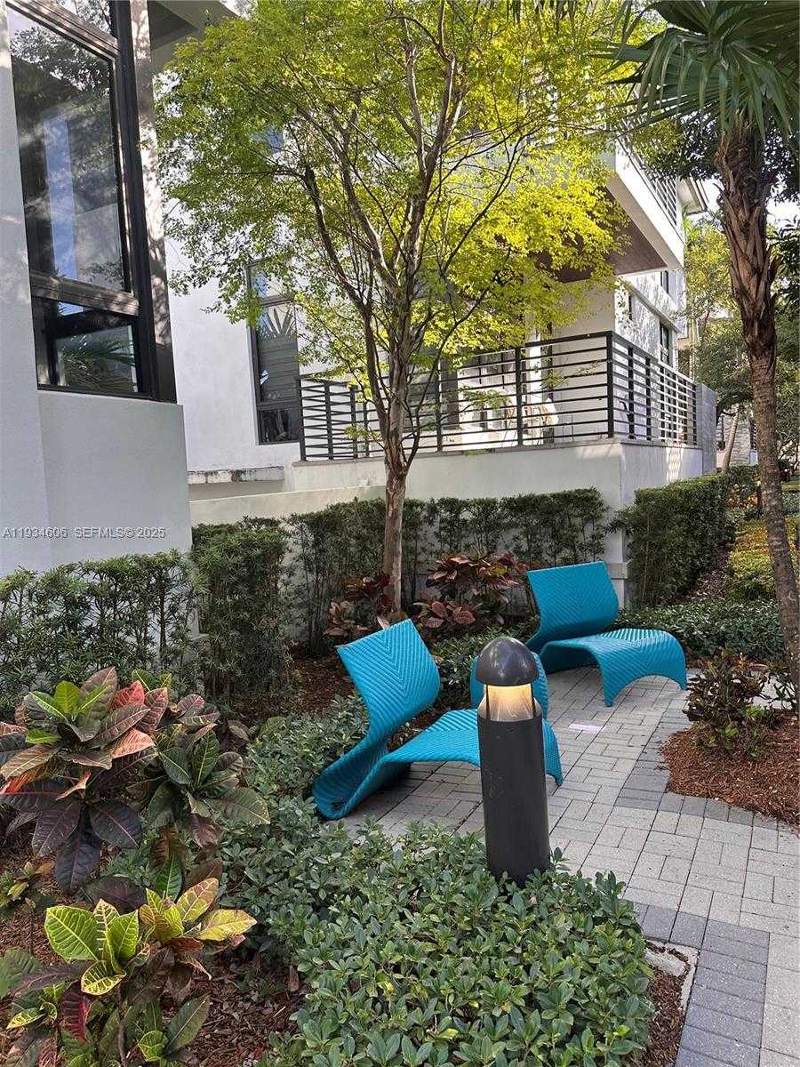 Small Image of 8231 NORTH WEST 48TH ST #8231, Doral Number 15