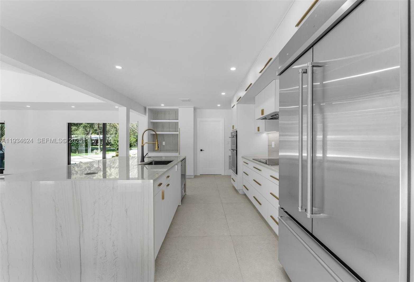 Small Image of 7760 SOUTH WEST 125TH TER, Pinecrest Number 13