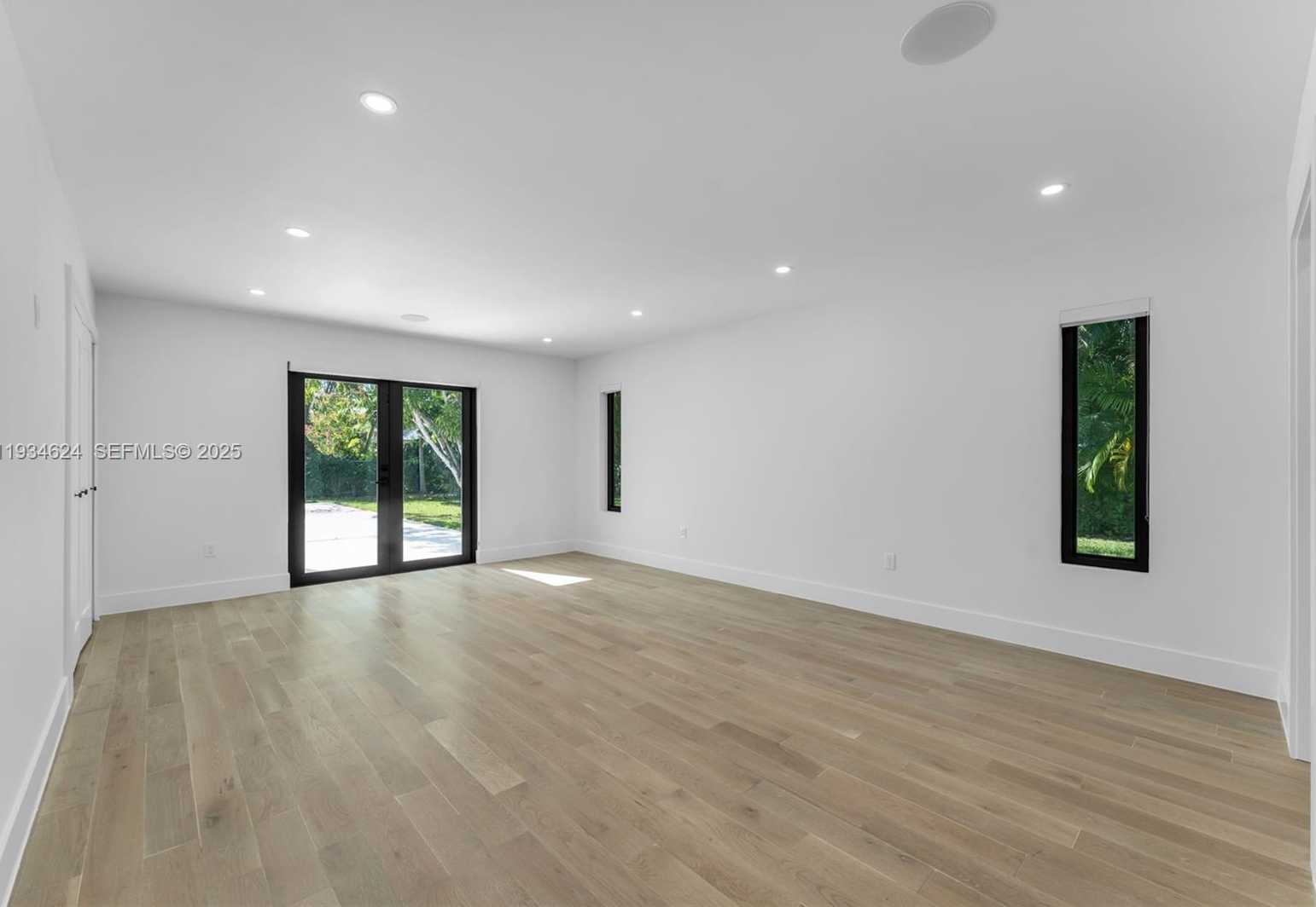 Small Image of 7760 SOUTH WEST 125TH TER, Pinecrest Number 16