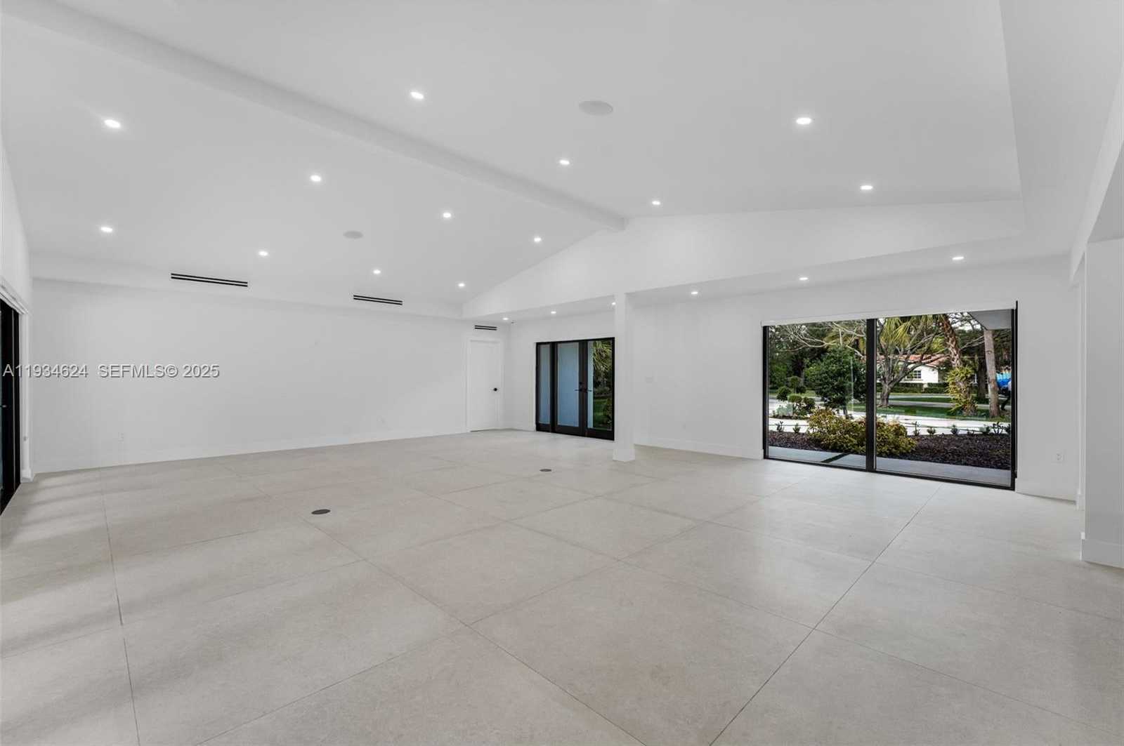 Small Image of 7760 SOUTH WEST 125TH TER, Pinecrest Number 9