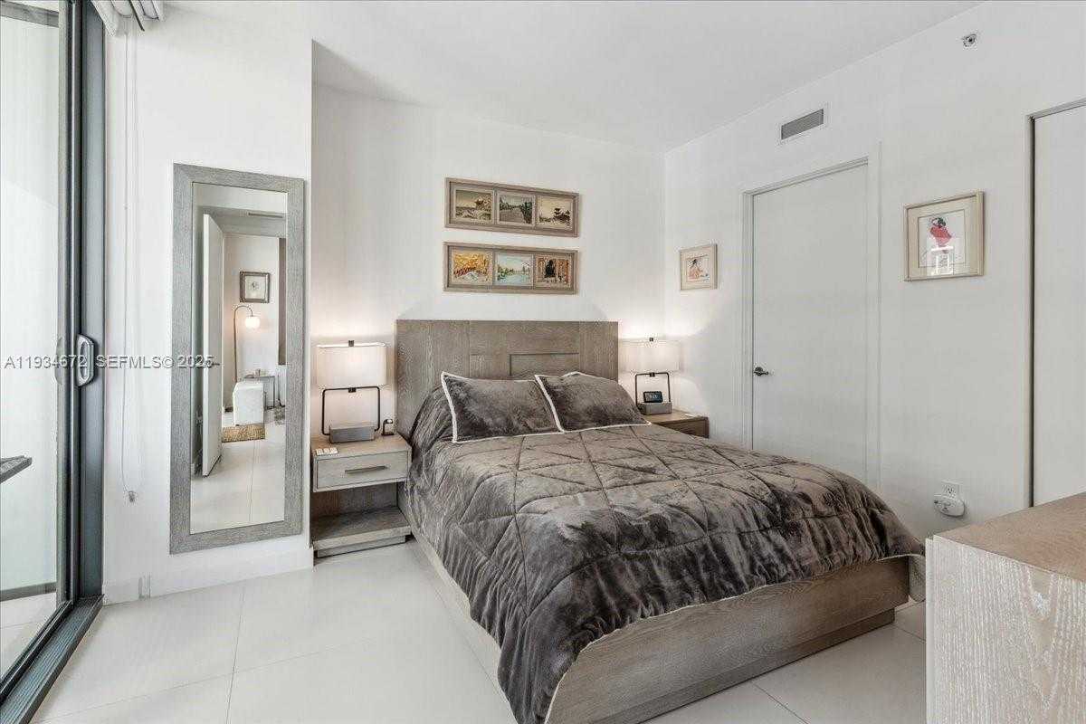 Small Image of 1300 SOUTH MIAMI AVE #3008, Miami Number 11