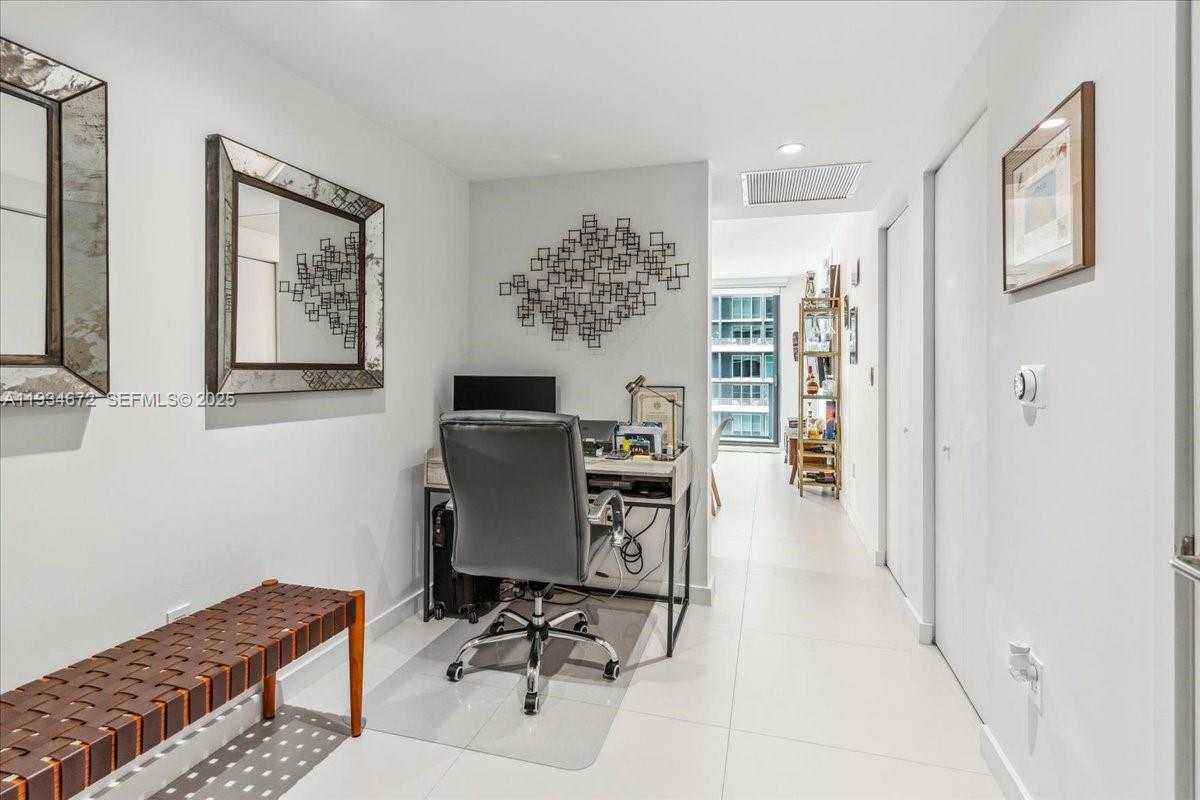 Small Image of 1300 SOUTH MIAMI AVE #3008, Miami Number 8