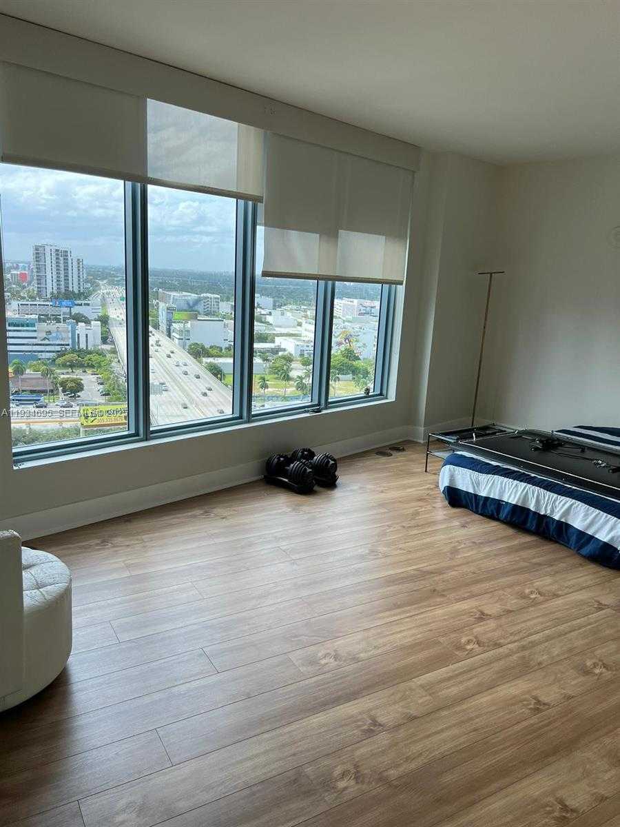Small Image of 601 NORTH EAST 36TH ST #1801, Miami Number 15
