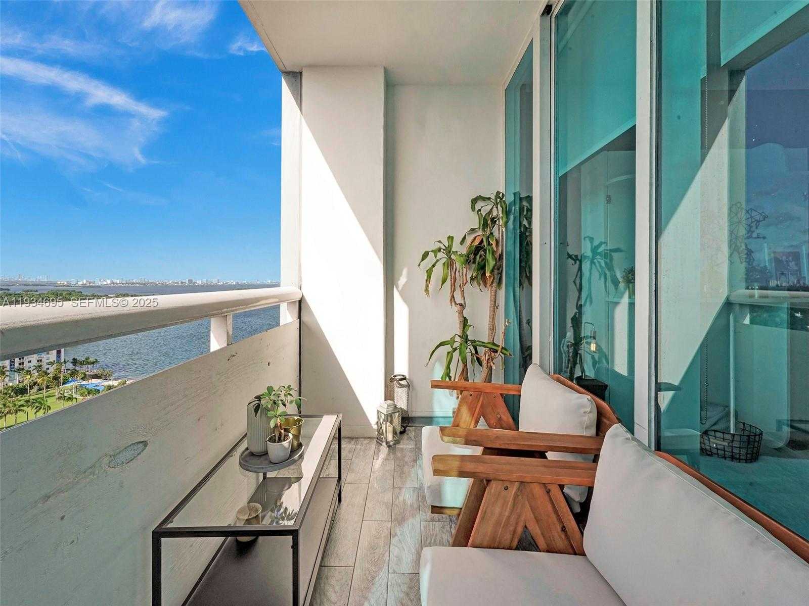 Small Image of 601 NORTH EAST 36TH ST #1801, Miami Number 22