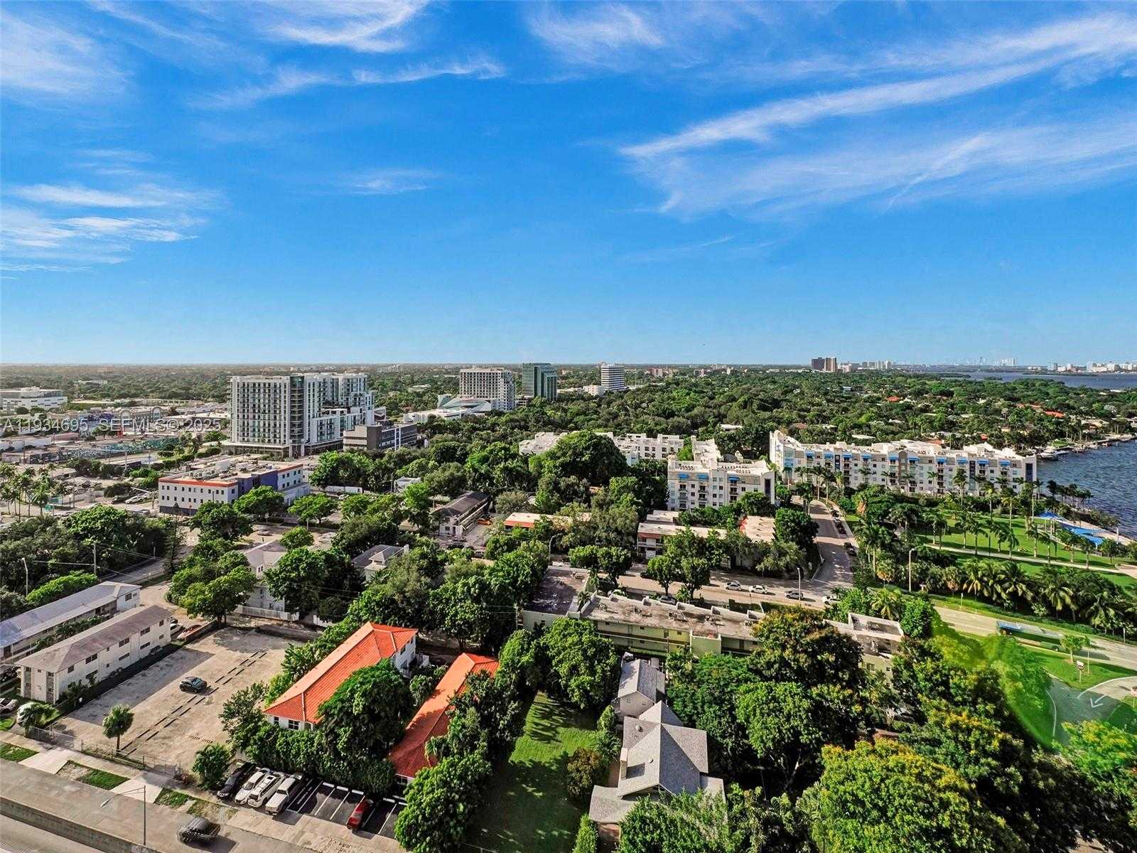 Small Image of 601 NORTH EAST 36TH ST #1801, Miami Number 26