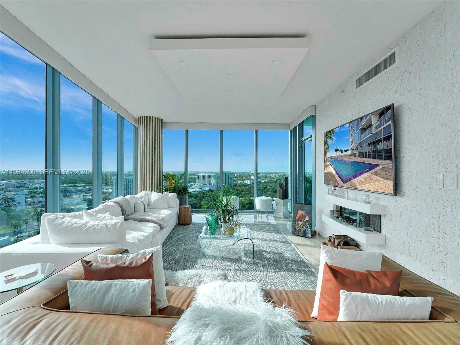 Small Image of 601 NORTH EAST 36TH ST #1801, Miami Number 3