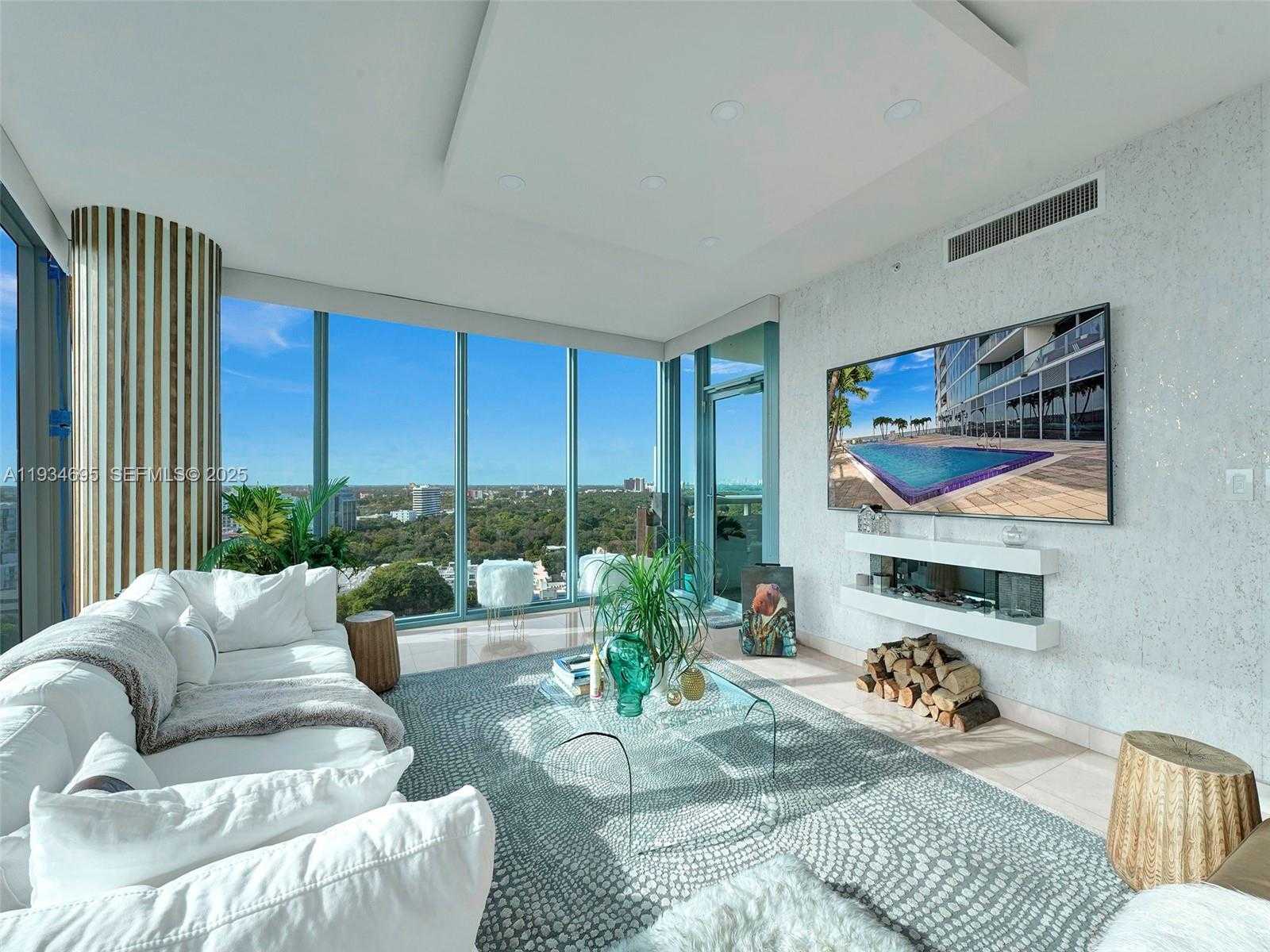 Small Image of 601 NORTH EAST 36TH ST #1801, Miami Number 4