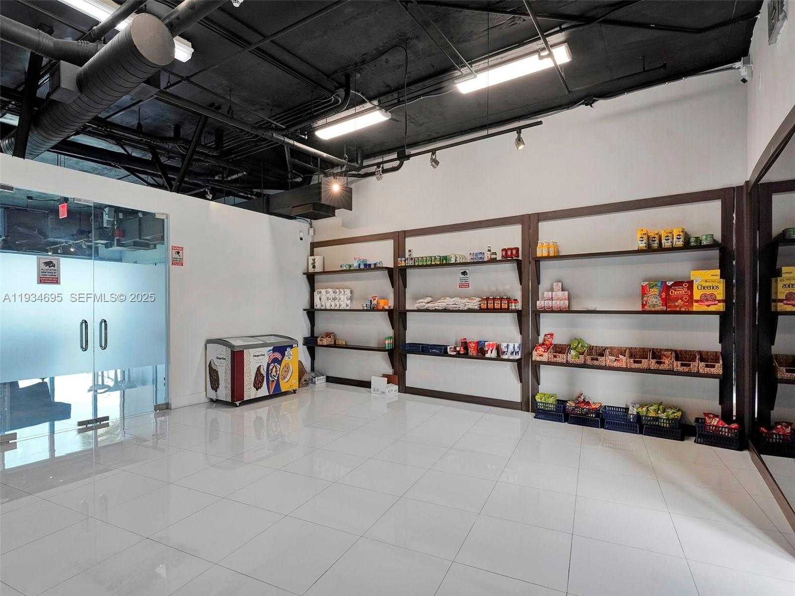 Small Image of 601 NORTH EAST 36TH ST #1801, Miami Number 46