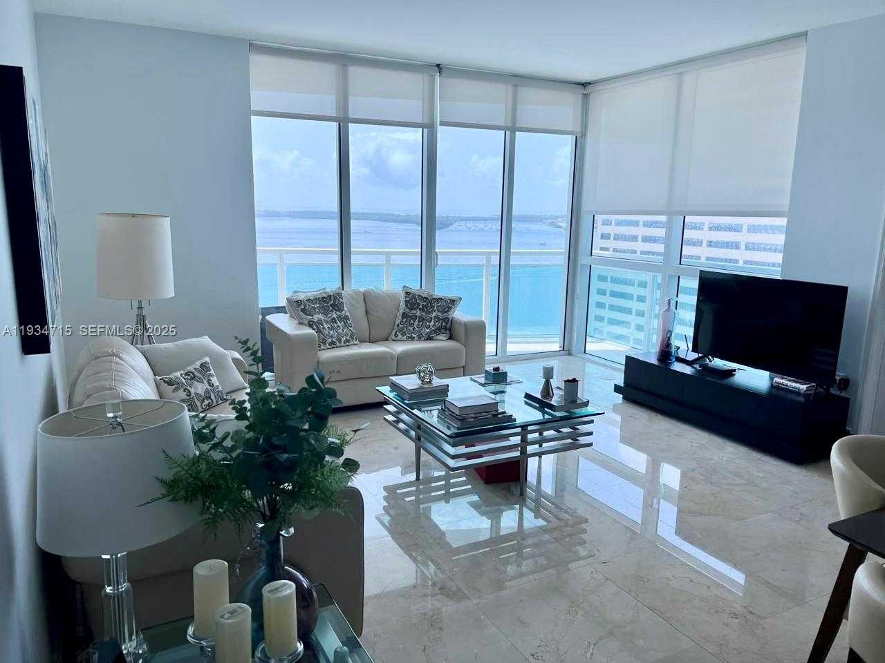 Small Image of 950 BRICKELL BAY DR #2711, Miami Number 7