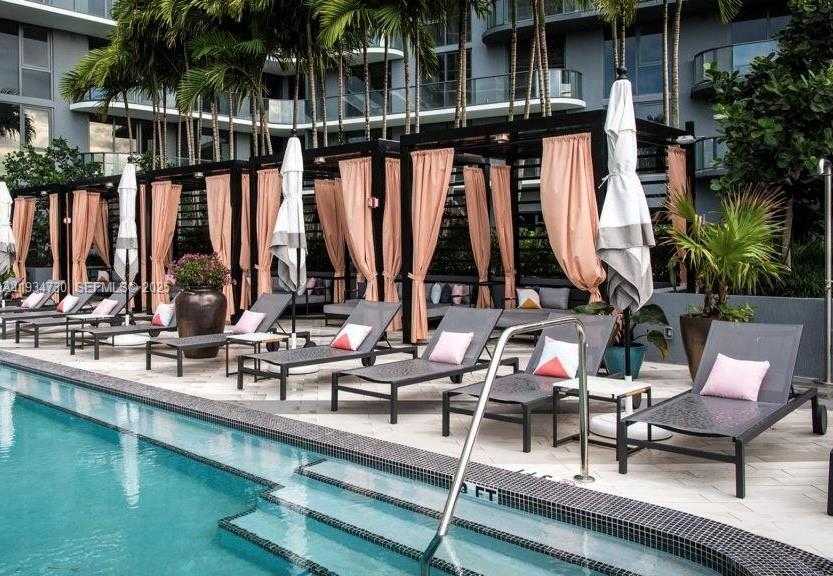 Small Image of 121 NORTH EAST 34TH ST #814, Miami Number 10