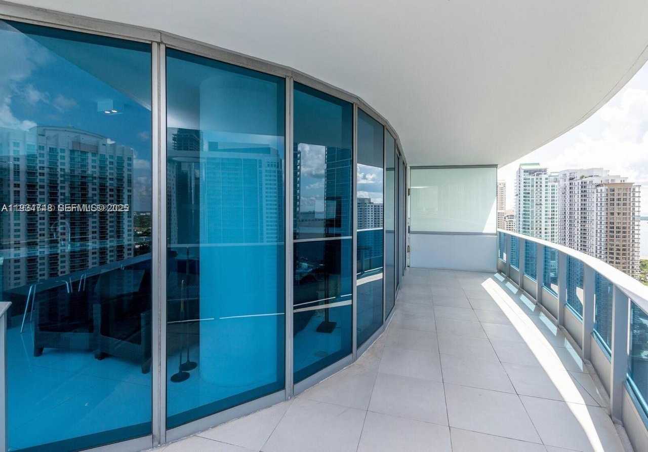 Small Image of 200 BISCAYNE BOULEVARD WAY #3102, Miami Number 20