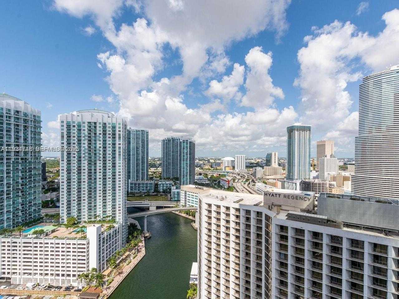 Small Image of 200 BISCAYNE BOULEVARD WAY #3102, Miami Number 21